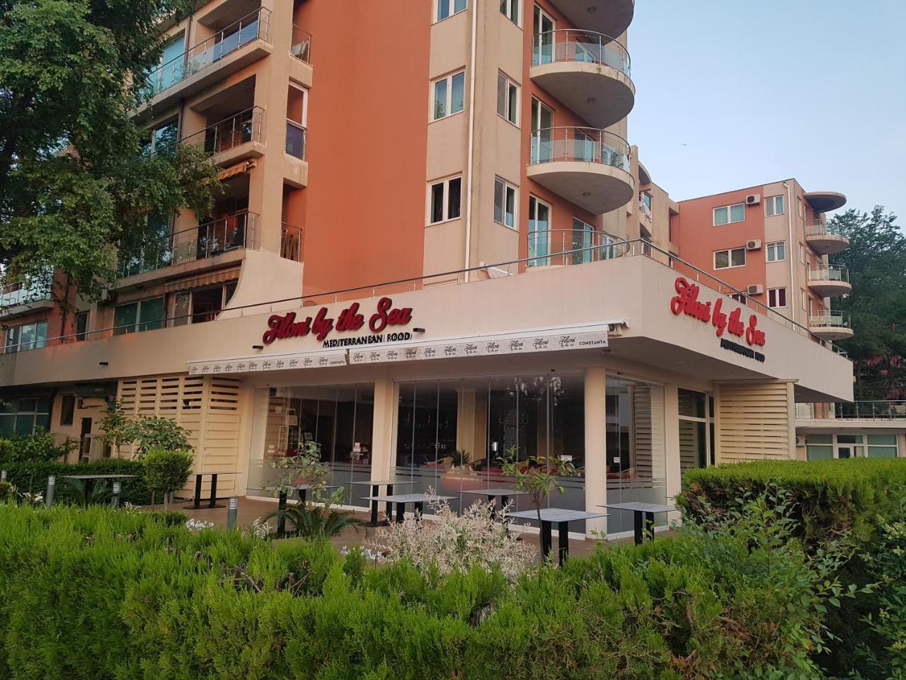 Apartament Mamaia Apartment Екстериор снимка