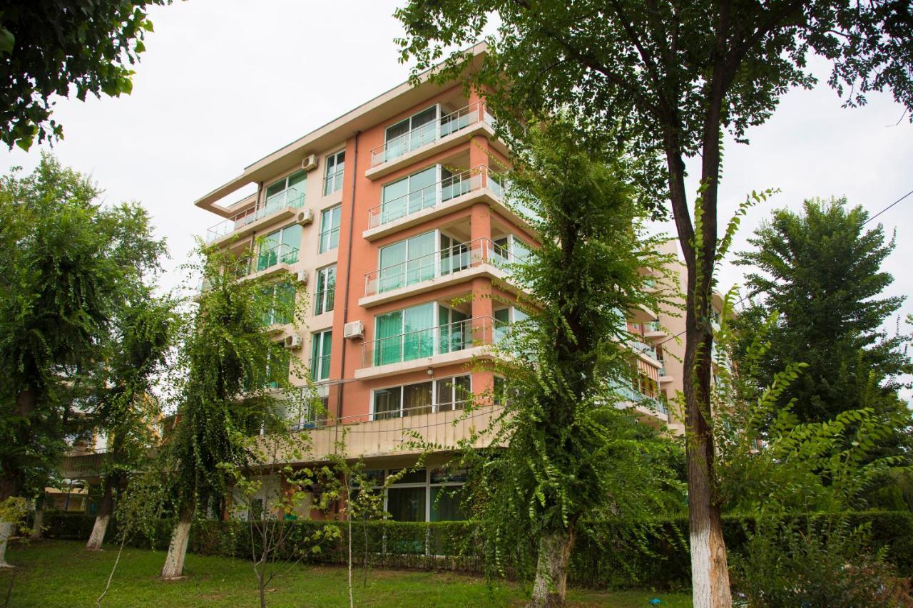 Apartament Mamaia Apartment Екстериор снимка